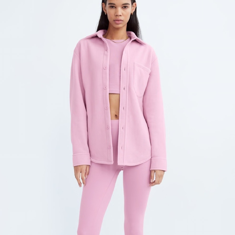 Aritzia -TNA Polar Shirt Jacket - Picture 8 of 9